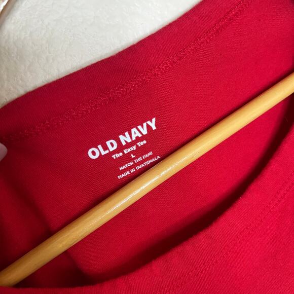 Old Navy Easy Tee Red Holiday Tee Large - Picture 2 of 7